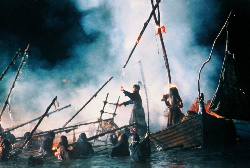 The Navigator: A Medieval Odyssey (1988)